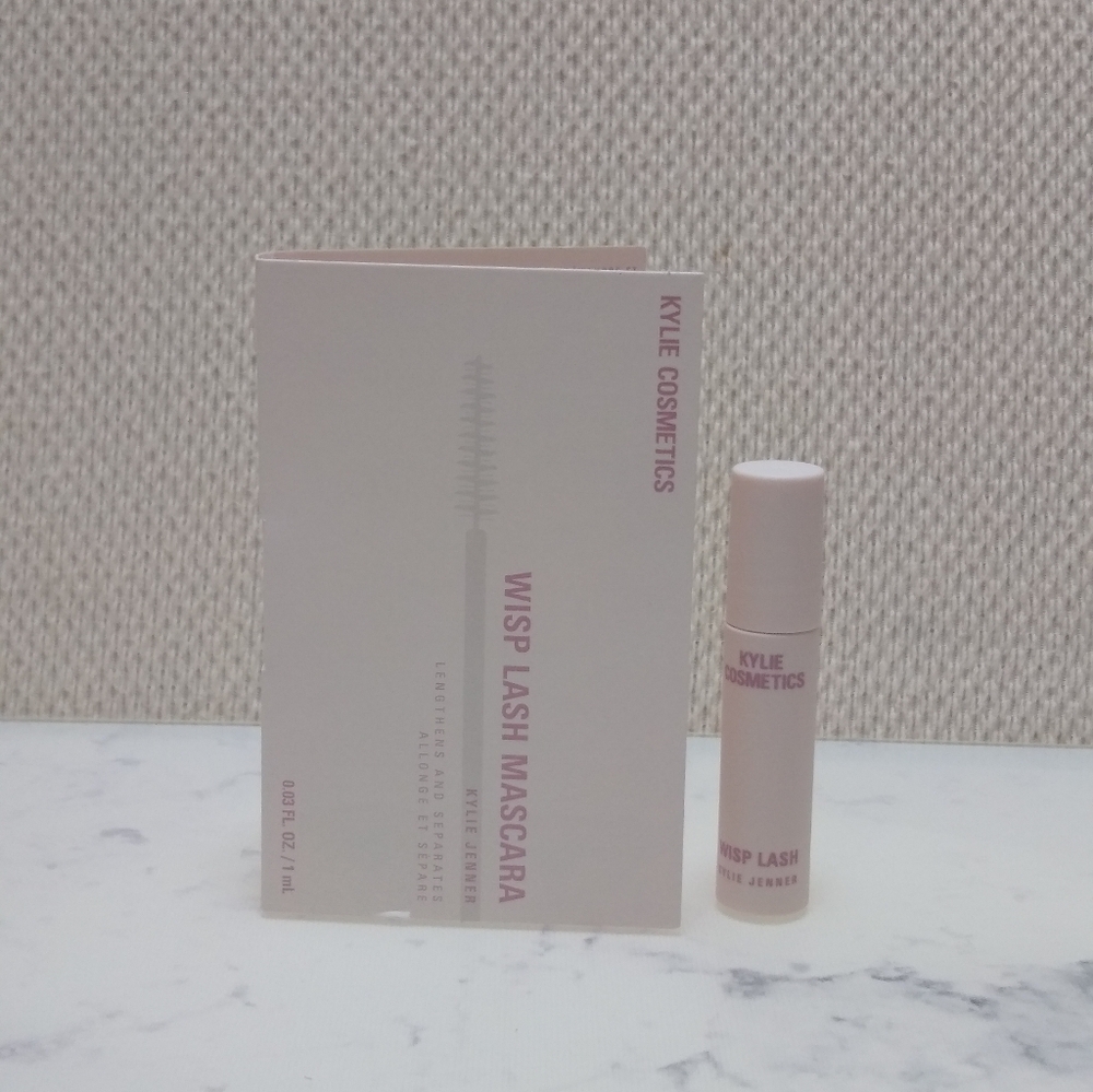 Kylie Cosmetics Wisp Lash Mascara Black Mini Travel Size .03 Oz New